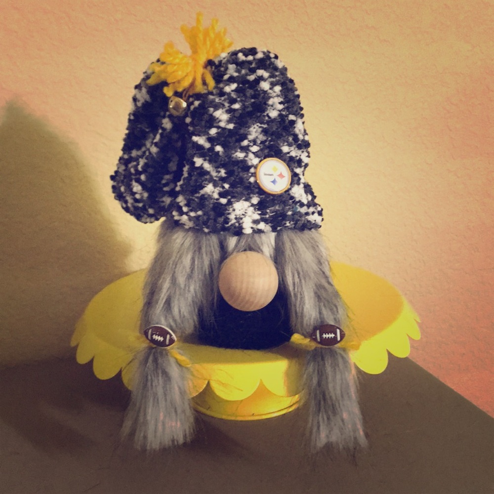 Gnome Steelers Theme